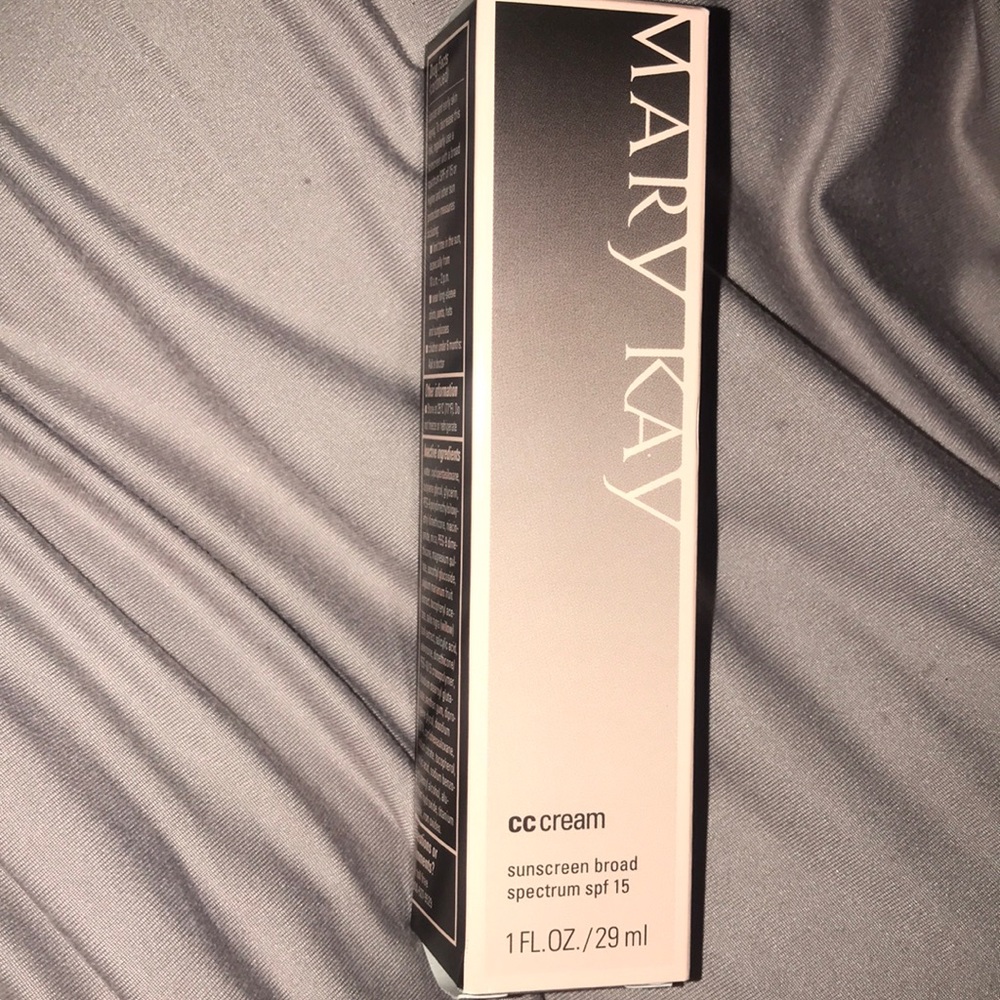 MARY KAY CC CREAM